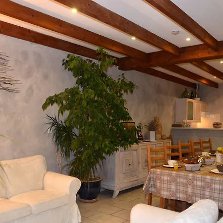 D'hotes Du Moulin 3*
