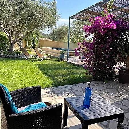D'hotes Du Moulin Bed and breakfast 3*